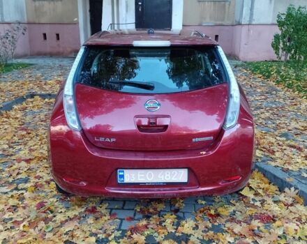 Червоний Ніссан Ліф, об'ємом двигуна 0 л та пробігом 100 тис. км за 4700 $, фото 4 на Automoto.ua