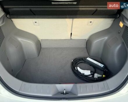 Червоний Ніссан Ліф, об'ємом двигуна 0 л та пробігом 90 тис. км за 5999 $, фото 30 на Automoto.ua