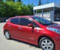 Красный Ниссан Лиф, объемом двигателя 0 л и пробегом 130 тыс. км за 7000 $, фото 1 на Automoto.ua