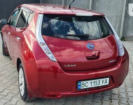 Красный Ниссан Лиф, объемом двигателя 0 л и пробегом 122 тыс. км за 4950 $, фото 4 на Automoto.ua