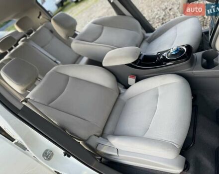 Червоний Ніссан Ліф, об'ємом двигуна 0 л та пробігом 90 тис. км за 5999 $, фото 39 на Automoto.ua