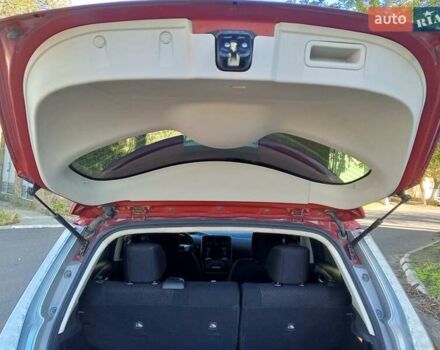 Червоний Ніссан Ліф, об'ємом двигуна 0 л та пробігом 93 тис. км за 5500 $, фото 40 на Automoto.ua