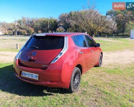 Червоний Ніссан Ліф, об'ємом двигуна 0 л та пробігом 93 тис. км за 5500 $, фото 13 на Automoto.ua