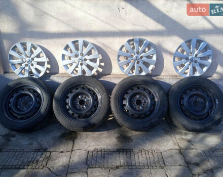 Червоний Ніссан Ліф, об'ємом двигуна 0 л та пробігом 89 тис. км за 6900 $, фото 7 на Automoto.ua