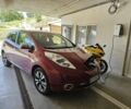 Красный Ниссан Лиф, объемом двигателя 0 л и пробегом 130 тыс. км за 9000 $, фото 1 на Automoto.ua
