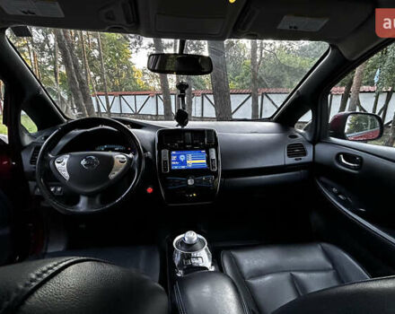 Червоний Ніссан Ліф, об'ємом двигуна 0 л та пробігом 127 тис. км за 8500 $, фото 1 на Automoto.ua