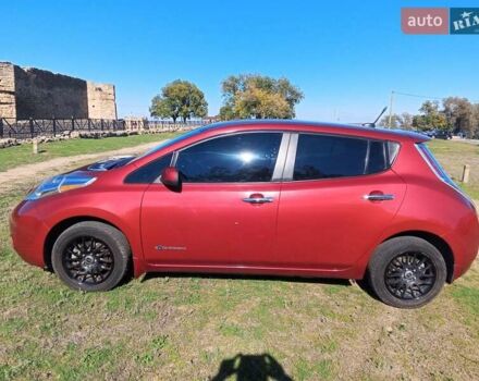 Червоний Ніссан Ліф, об'ємом двигуна 0 л та пробігом 93 тис. км за 5500 $, фото 8 на Automoto.ua