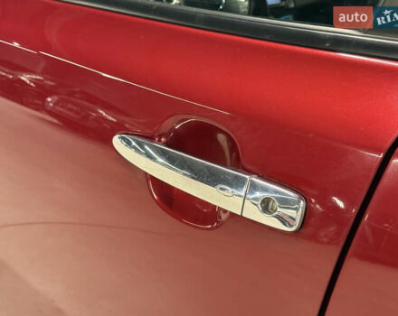 Красный Ниссан Лиф, объемом двигателя 0 л и пробегом 153 тыс. км за 6900 $, фото 20 на Automoto.ua