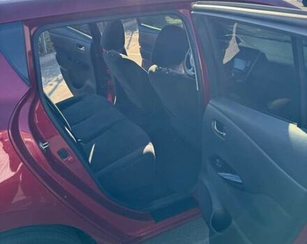 Красный Ниссан Лиф, объемом двигателя 0 л и пробегом 149 тыс. км за 7500 $, фото 8 на Automoto.ua