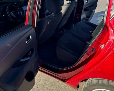 Красный Ниссан Лиф, объемом двигателя 0 л и пробегом 149 тыс. км за 7500 $, фото 10 на Automoto.ua