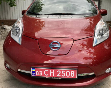 Червоний Ніссан Ліф, об'ємом двигуна 0 л та пробігом 124 тис. км за 7150 $, фото 2 на Automoto.ua