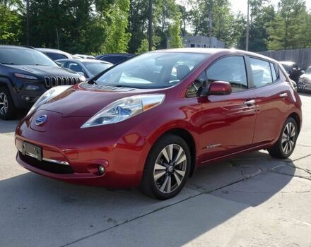 Красный Ниссан Лиф, объемом двигателя 0 л и пробегом 85 тыс. км за 4700 $, фото 2 на Automoto.ua