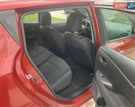 Красный Ниссан Лиф, объемом двигателя 0 л и пробегом 108 тыс. км за 5999 $, фото 5 на Automoto.ua