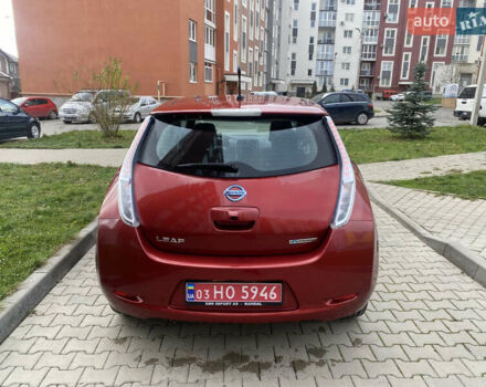 Красный Ниссан Лиф, объемом двигателя 0 л и пробегом 108 тыс. км за 5999 $, фото 8 на Automoto.ua