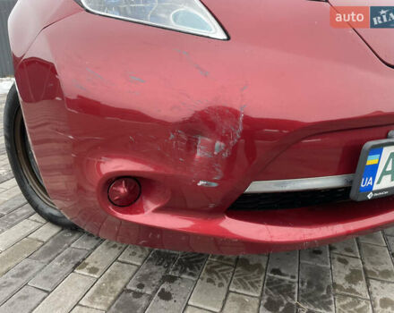 Красный Ниссан Лиф, объемом двигателя 0 л и пробегом 156 тыс. км за 6500 $, фото 7 на Automoto.ua