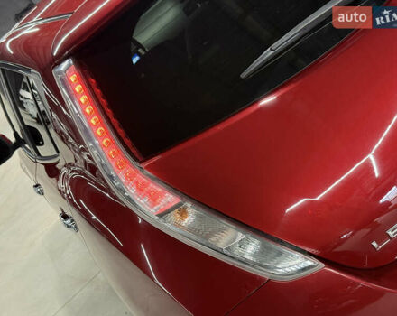 Красный Ниссан Лиф, объемом двигателя 0 л и пробегом 153 тыс. км за 6900 $, фото 44 на Automoto.ua