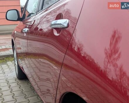 Червоний Ніссан Ліф, об'ємом двигуна 0 л та пробігом 135 тис. км за 5995 $, фото 3 на Automoto.ua