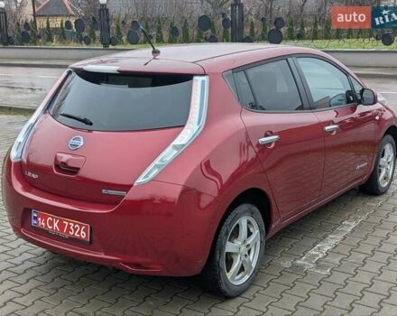 Червоний Ніссан Ліф, об'ємом двигуна 0 л та пробігом 135 тис. км за 5995 $, фото 2 на Automoto.ua