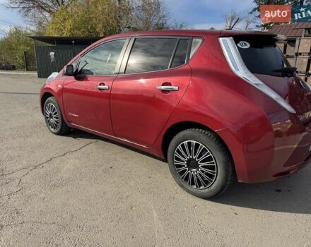 Червоний Ніссан Ліф, об'ємом двигуна 0 л та пробігом 152 тис. км за 6000 $, фото 1 на Automoto.ua