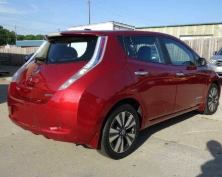 Червоний Ніссан Ліф, об'ємом двигуна 0 л та пробігом 90 тис. км за 2200 $, фото 7 на Automoto.ua