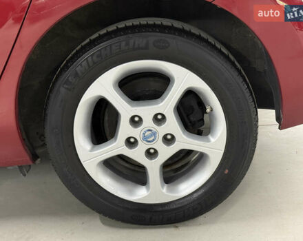 Красный Ниссан Лиф, объемом двигателя 0 л и пробегом 153 тыс. км за 6900 $, фото 22 на Automoto.ua