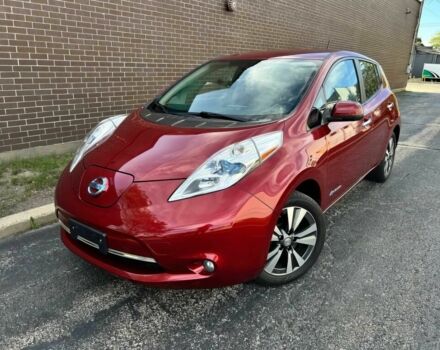 Красный Ниссан Лиф, объемом двигателя 0 л и пробегом 72 тыс. км за 4200 $, фото 2 на Automoto.ua