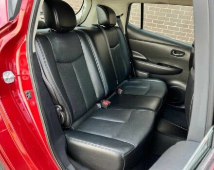 Червоний Ніссан Ліф, об'ємом двигуна 0 л та пробігом 72 тис. км за 2600 $, фото 13 на Automoto.ua