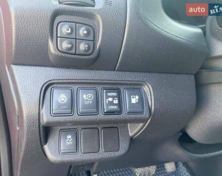 Червоний Ніссан Ліф, об'ємом двигуна 0 л та пробігом 92 тис. км за 8890 $, фото 23 на Automoto.ua