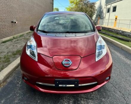 Красный Ниссан Лиф, объемом двигателя 0 л и пробегом 77 тыс. км за 2000 $, фото 1 на Automoto.ua