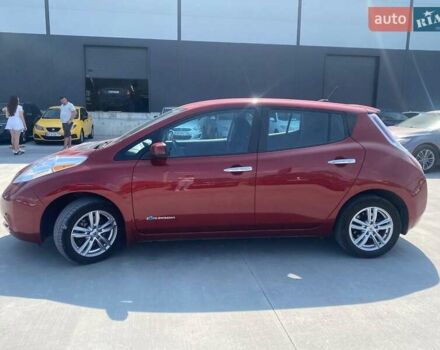 Червоний Ніссан Ліф, об'ємом двигуна 0 л та пробігом 92 тис. км за 8890 $, фото 4 на Automoto.ua