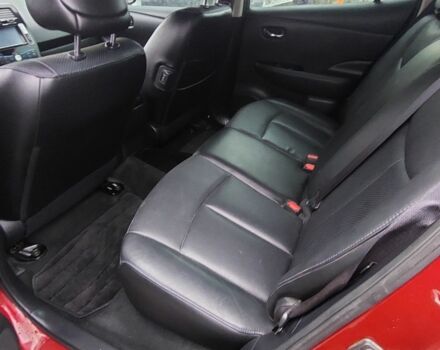 Красный Ниссан Лиф, объемом двигателя 0 л и пробегом 84 тыс. км за 7400 $, фото 13 на Automoto.ua