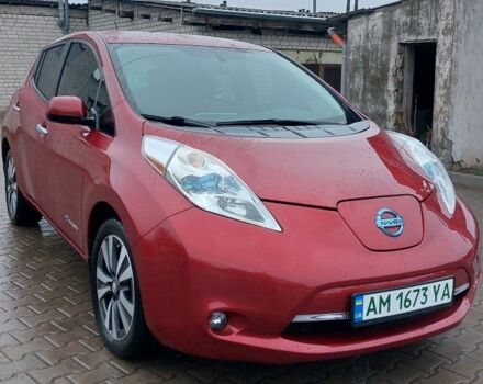 Красный Ниссан Лиф, объемом двигателя 0 л и пробегом 84 тыс. км за 7400 $, фото 20 на Automoto.ua