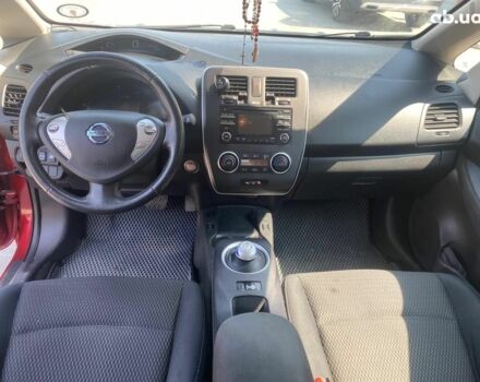 Червоний Ніссан Ліф, об'ємом двигуна 0 л та пробігом 92 тис. км за 8890 $, фото 26 на Automoto.ua