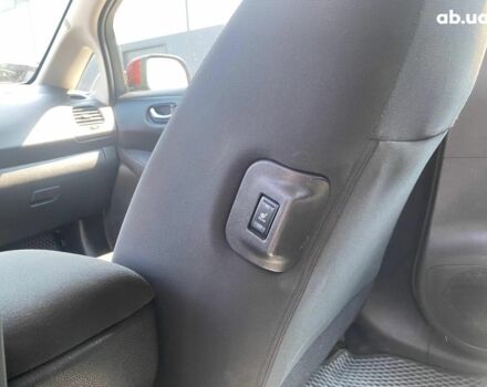 Червоний Ніссан Ліф, об'ємом двигуна 0 л та пробігом 92 тис. км за 8890 $, фото 27 на Automoto.ua