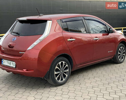 Красный Ниссан Лиф, объемом двигателя 0 л и пробегом 115 тыс. км за 5700 $, фото 5 на Automoto.ua