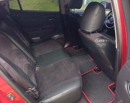 Червоний Ніссан Ліф, об'ємом двигуна 0 л та пробігом 129 тис. км за 6000 $, фото 12 на Automoto.ua