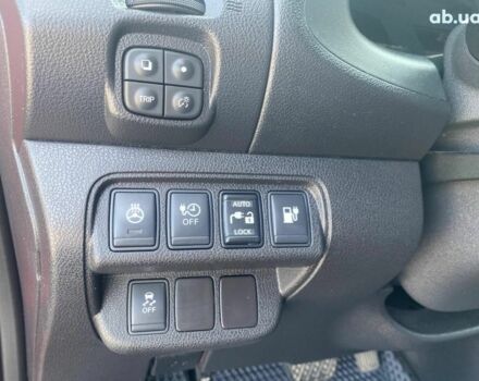 Червоний Ніссан Ліф, об'ємом двигуна 0 л та пробігом 92 тис. км за 8890 $, фото 23 на Automoto.ua