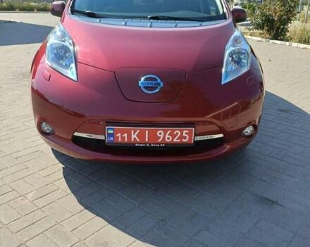 Червоний Ніссан Ліф, об'ємом двигуна 0 л та пробігом 117 тис. км за 7550 $, фото 6 на Automoto.ua