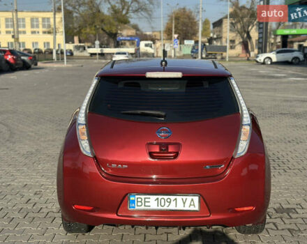 Красный Ниссан Лиф, объемом двигателя 0 л и пробегом 145 тыс. км за 5950 $, фото 17 на Automoto.ua