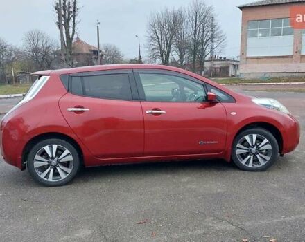 Красный Ниссан Лиф, объемом двигателя 0 л и пробегом 67 тыс. км за 7500 $, фото 25 на Automoto.ua