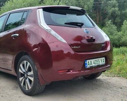Красный Ниссан Лиф, объемом двигателя 0 л и пробегом 187 тыс. км за 6500 $, фото 1 на Automoto.ua