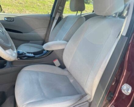 Красный Ниссан Лиф, объемом двигателя 0 л и пробегом 77 тыс. км за 6200 $, фото 8 на Automoto.ua