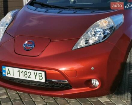Червоний Ніссан Ліф, об'ємом двигуна 0 л та пробігом 62 тис. км за 7800 $, фото 1 на Automoto.ua