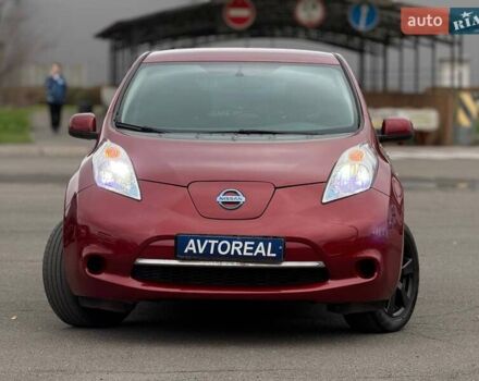 Красный Ниссан Лиф, объемом двигателя 0 л и пробегом 155 тыс. км за 7800 $, фото 2 на Automoto.ua