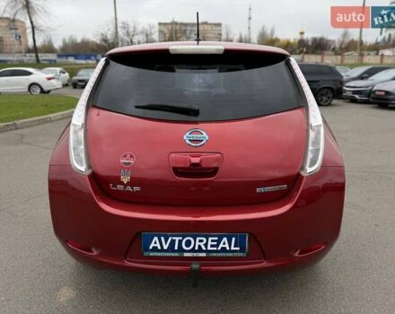 Красный Ниссан Лиф, объемом двигателя 0 л и пробегом 155 тыс. км за 7800 $, фото 27 на Automoto.ua