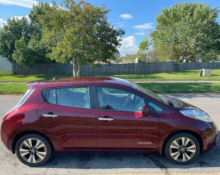 Красный Ниссан Лиф, объемом двигателя 0 л и пробегом 77 тыс. км за 6200 $, фото 3 на Automoto.ua