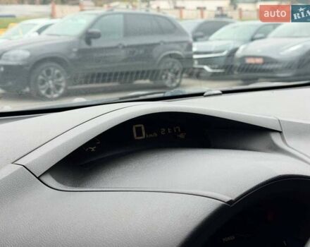 Красный Ниссан Лиф, объемом двигателя 0 л и пробегом 155 тыс. км за 7800 $, фото 37 на Automoto.ua