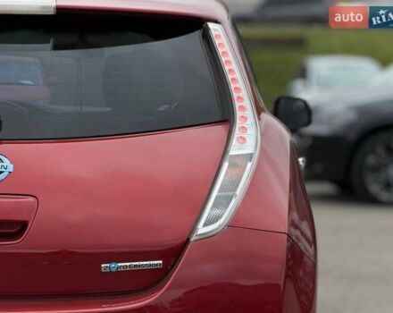 Красный Ниссан Лиф, объемом двигателя 0 л и пробегом 155 тыс. км за 7800 $, фото 22 на Automoto.ua