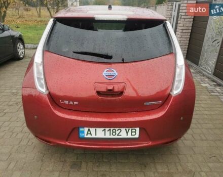 Червоний Ніссан Ліф, об'ємом двигуна 0 л та пробігом 62 тис. км за 7800 $, фото 5 на Automoto.ua
