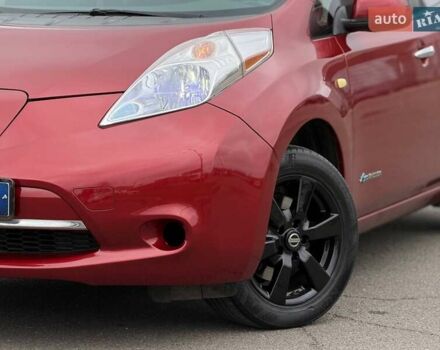 Красный Ниссан Лиф, объемом двигателя 0 л и пробегом 155 тыс. км за 7800 $, фото 4 на Automoto.ua